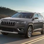 В России снова отзывают внедорожники Jeep Cherokee